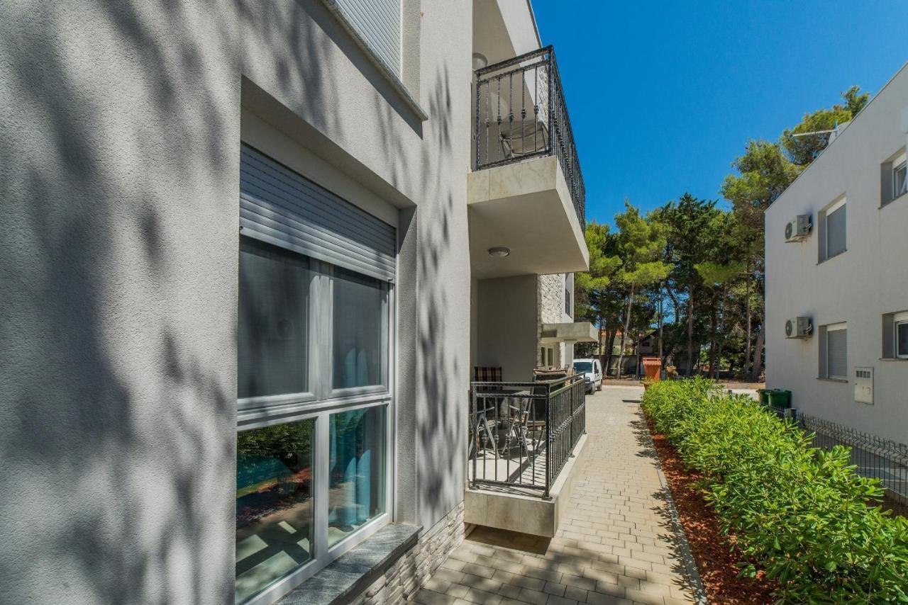 Apartments Djian فير المظهر الخارجي الصورة